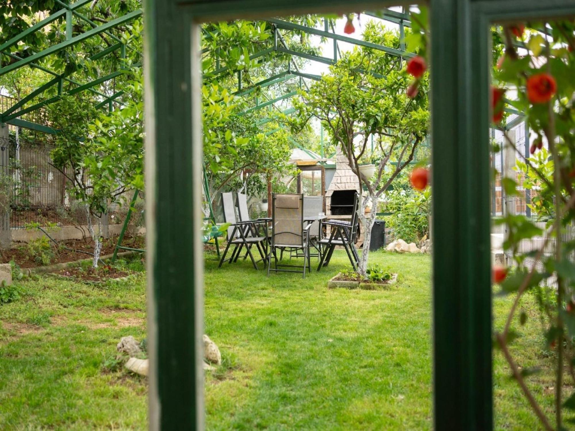 Apartments Milic - One Bedroom Apartment With Sea View And Terrace Gornji Karin Esterno foto
